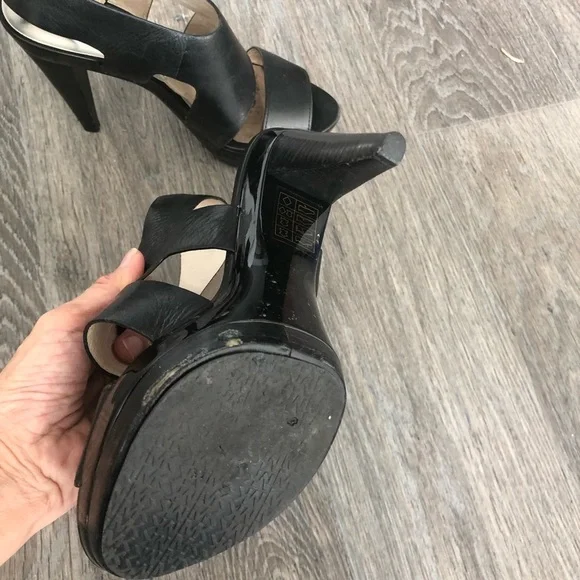 Michael Kor platform leather sandals - Picture 4 of 8